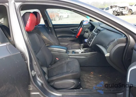 2016 Nissan Altima 2.5 Sv z USA, uszkodzony, nr VIN 1N4AL3AP3GC279371
